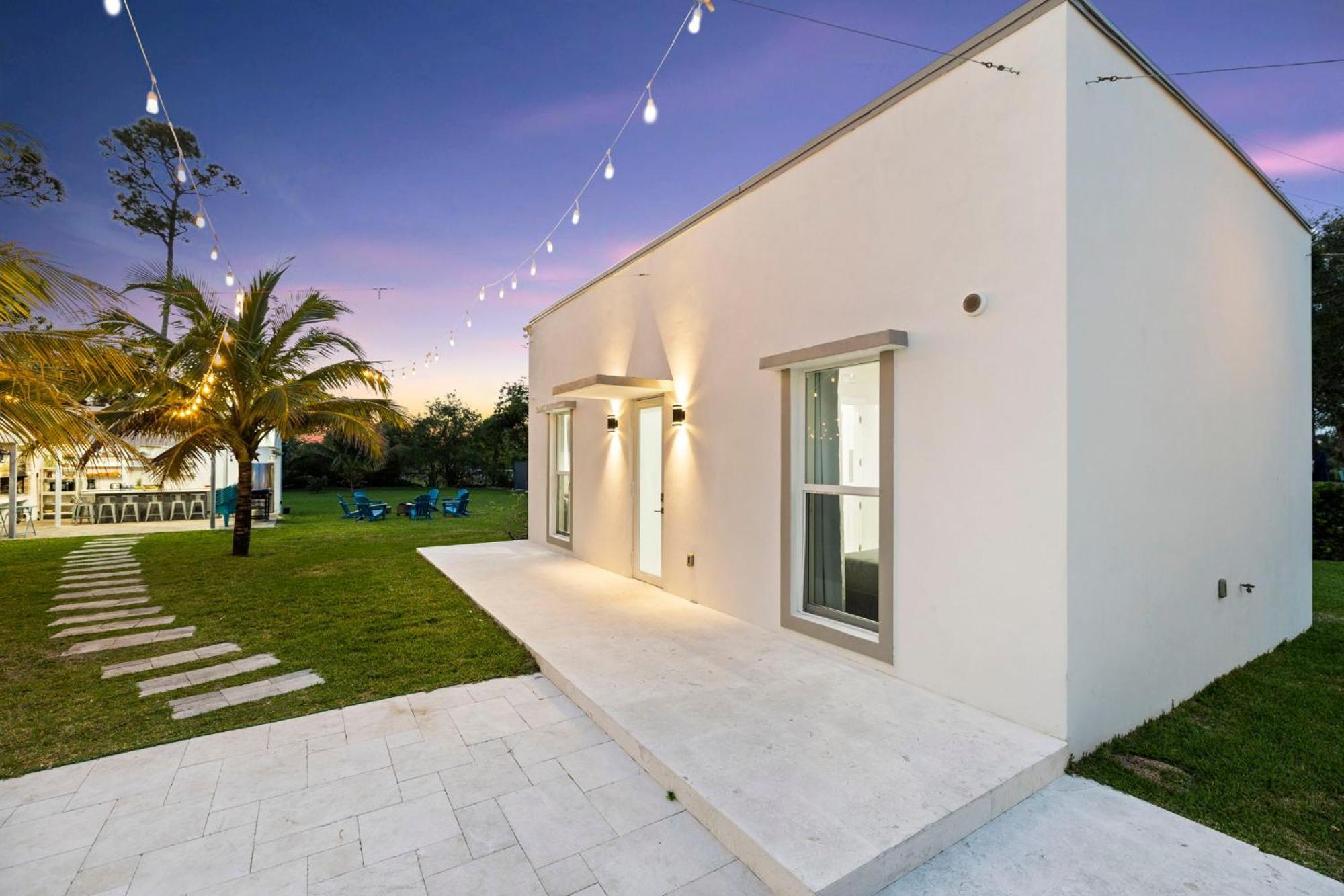 Ideal For Families The White House Of Miami Close To Miami Beaches And The Keys West Princeton Eksteriør billede