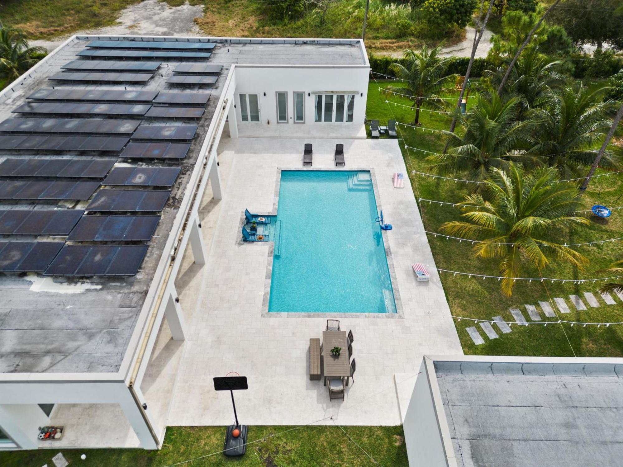 Ideal For Families The White House Of Miami Close To Miami Beaches And The Keys West Princeton Eksteriør billede