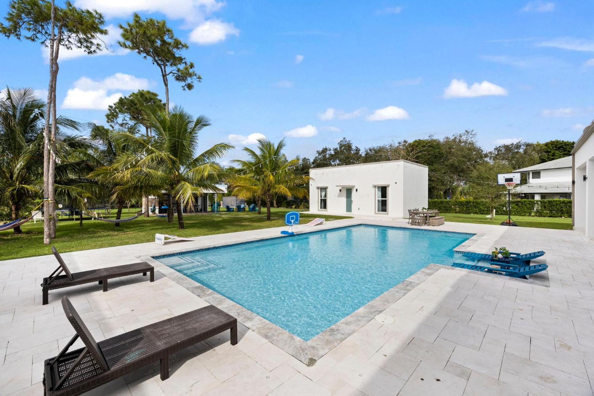 Ideal For Families The White House Of Miami Close To Miami Beaches And The Keys West Princeton Eksteriør billede