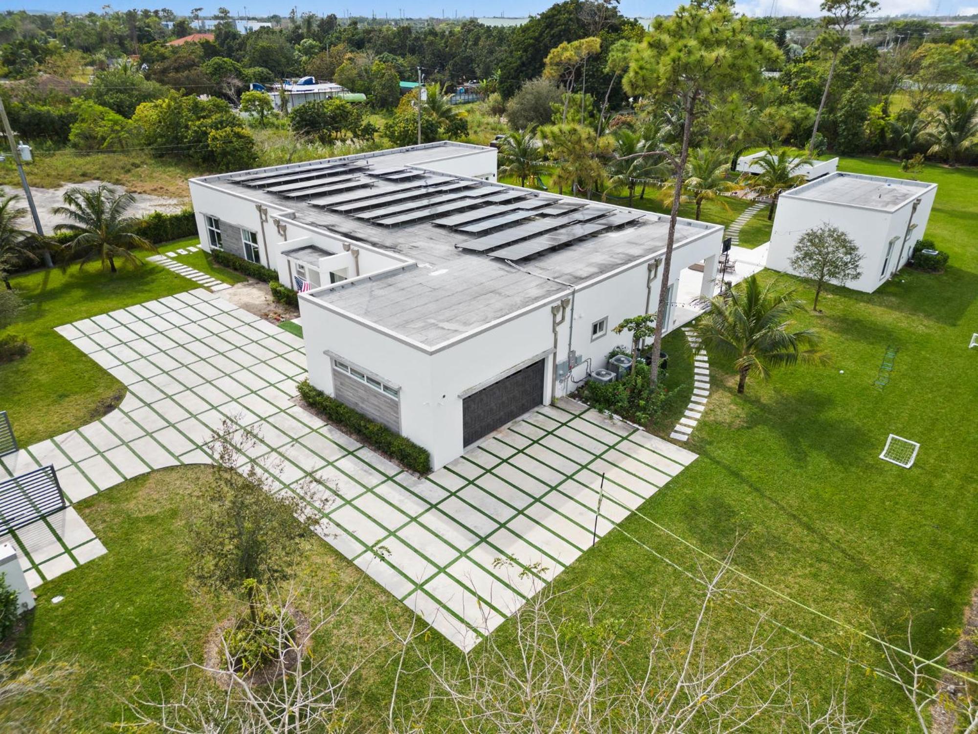Ideal For Families The White House Of Miami Close To Miami Beaches And The Keys West Princeton Eksteriør billede