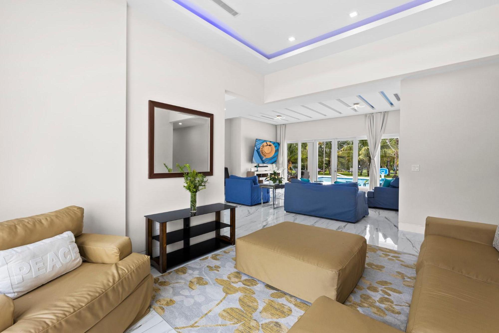 Ideal For Families The White House Of Miami Close To Miami Beaches And The Keys West Princeton Eksteriør billede