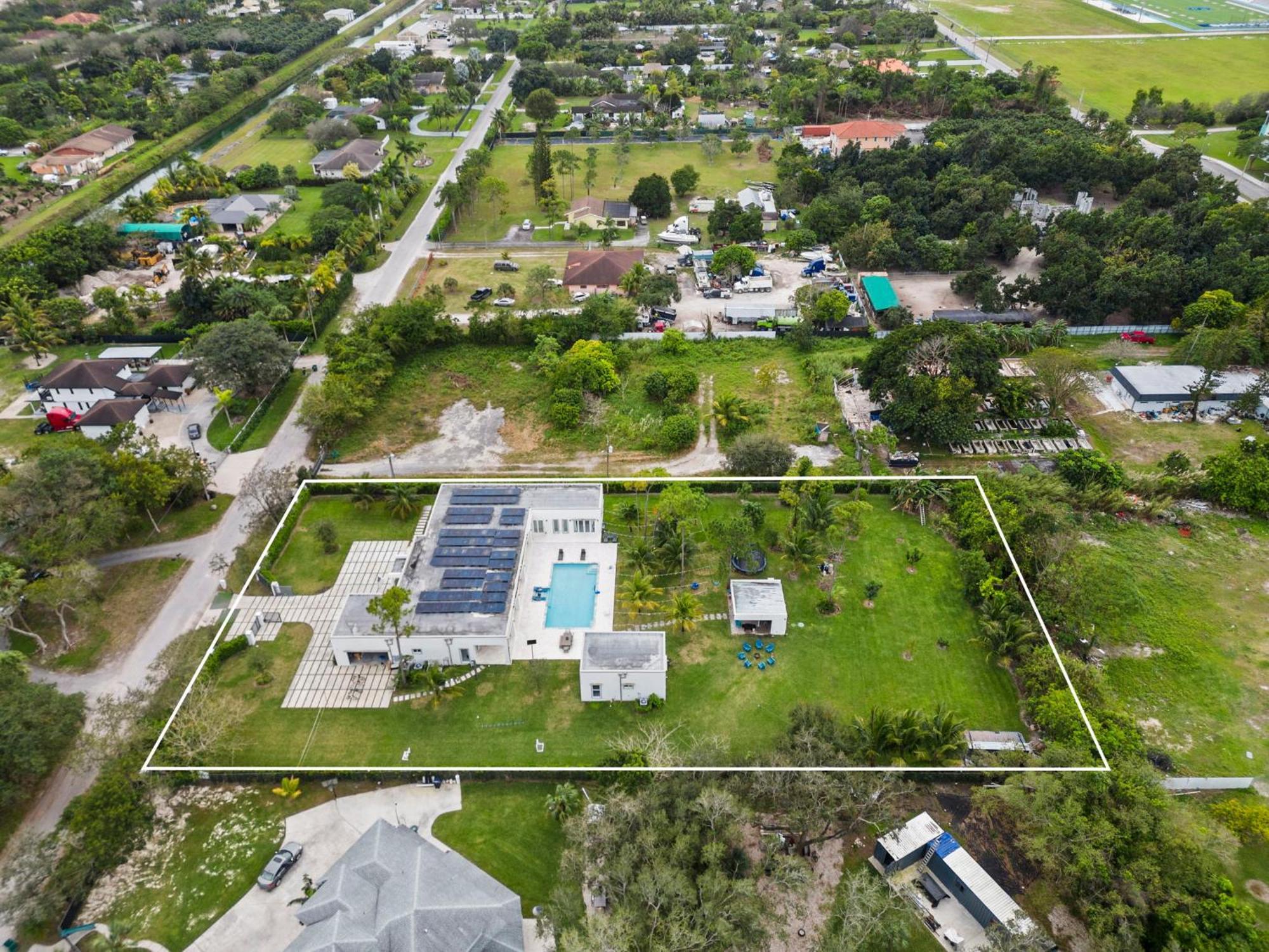 Ideal For Families The White House Of Miami Close To Miami Beaches And The Keys West Princeton Eksteriør billede
